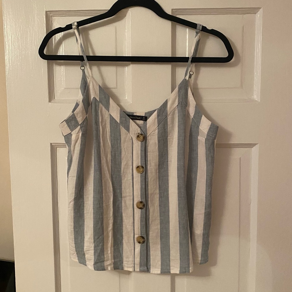 Abercrombie stripe and button top
